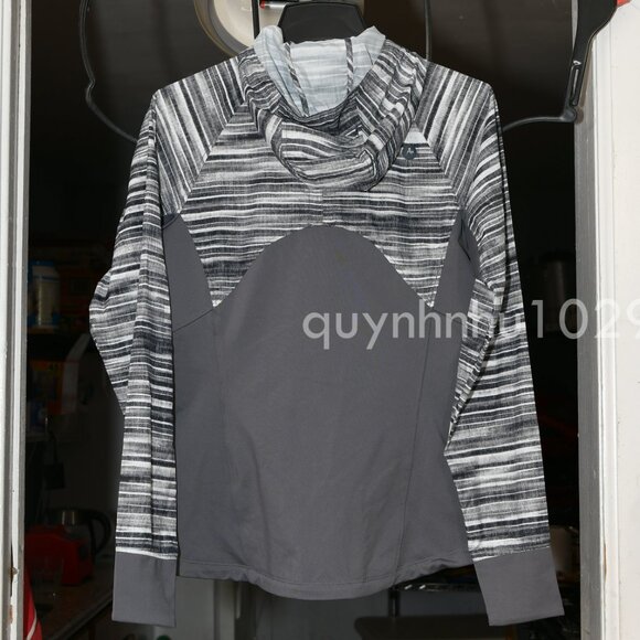 Brand new Marmot women wind Jacket in Gray color - Picture 5 of 6